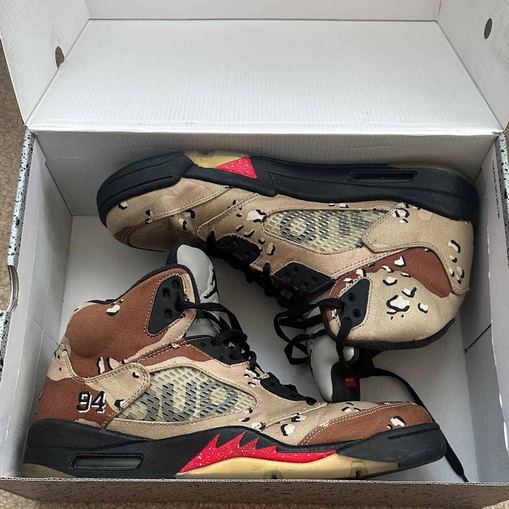 Jordan Supreme collab. Retro 5 Desert Camo color Size 12